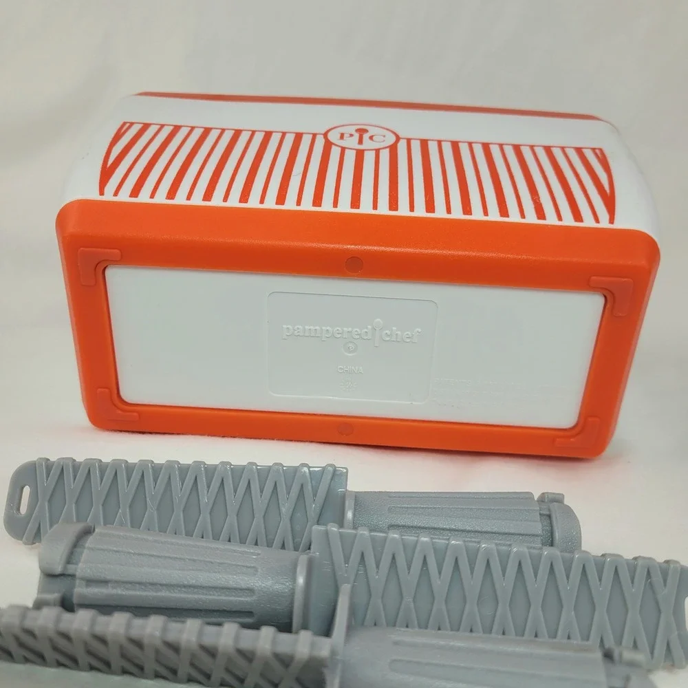 Pampered Chef Quicksicle Maker Orange White Frozen Pop Maker with 6 Sticks